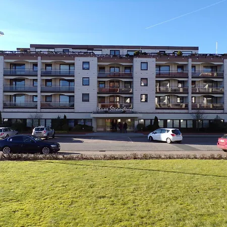 Strandnixe 306 Mit Panoramafenster Zum Norden, 2 Schlafzimmer Und Balkon Zum Norden, Einbaukueche Mit Geschirrspueler ,fahrstuhl, Pkw Stellplatz ! Wlan ! * كوكسهافن